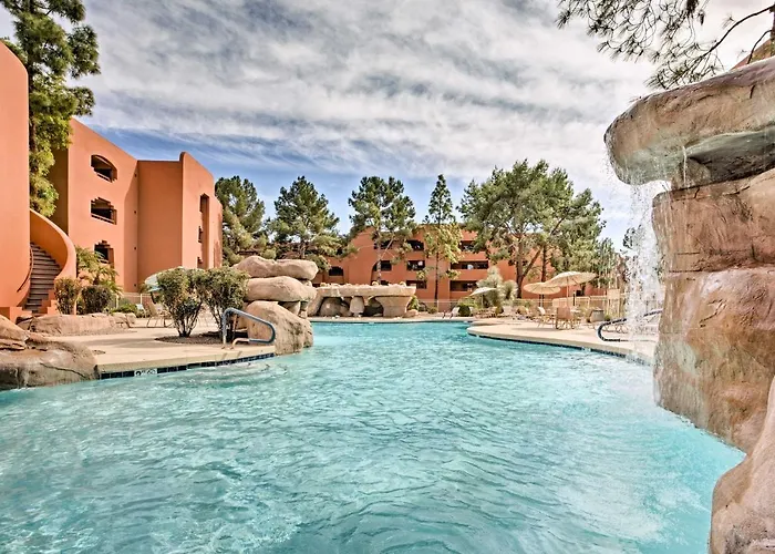Hike & Relax Poolside! Long-term In *