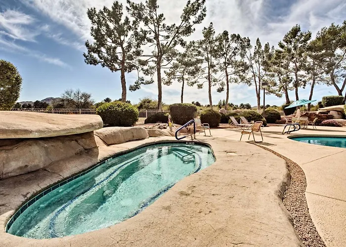 Hike & Relax Poolside! Long-term In *